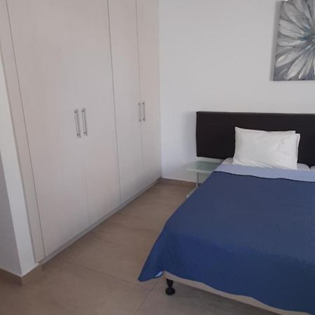 P L Panagiotis Apartment لارنكا المظهر الخارجي الصورة
